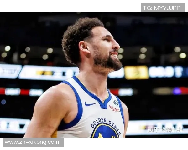 克莱强调球队进攻策略需聚焦内线优势与无球切入配合 克莱强调球队进攻策略需聚焦内线优势与无球切入配合