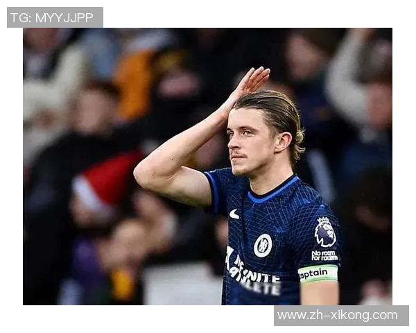 阿贾克斯主帅盛赞奥斯梅恩速度与力量可与德罗巴伊布相媲美 阿贾克斯主帅盛赞奥斯梅恩速度与力量可与德罗巴伊布相媲美