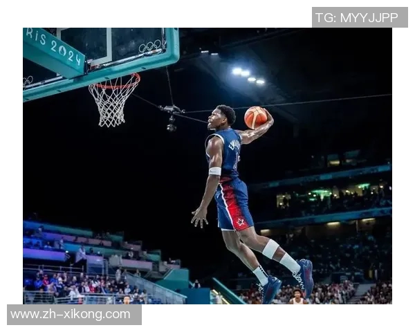 爱德华兹半场表现分析：11投4中收获10分6篮板2助攻并有3次失误