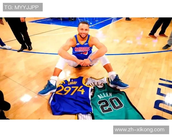 库里赞扬队友表现出色强调团队合作的重要性与团结精神 库里赞扬队友表现出色强调团队合作的重要性与团结精神